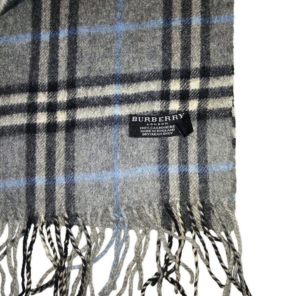 Vintage Burberry Light Gray & Light Blue Black Plaid Fall Winter Luxury Scarf - Picture 3 of 4